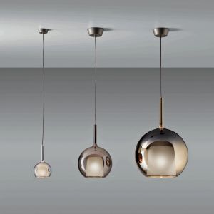Glo mini (silber), Glo medium Hängeleuchte (bronze) und Glo large (4ever) - Angeschalten